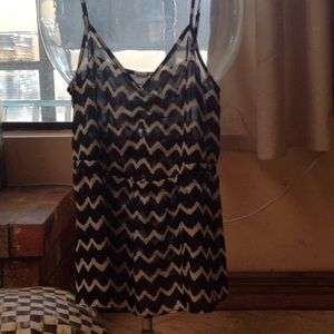 Black & white mesh top